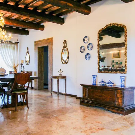 Farm stay Agriturismo Boschi Di Montecalvi Suvereto