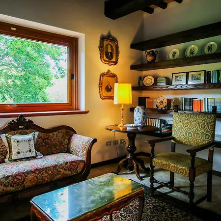 Farm stay Agriturismo Boschi Di Montecalvi *