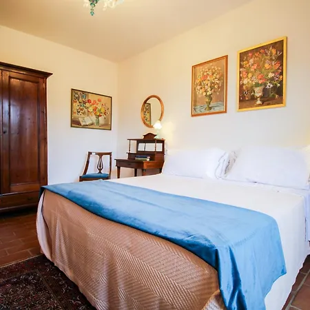 Agriturismo Boschi Di Montecalvi Farm stay *