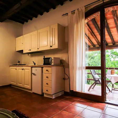 Farm stay Agriturismo Boschi Di Montecalvi