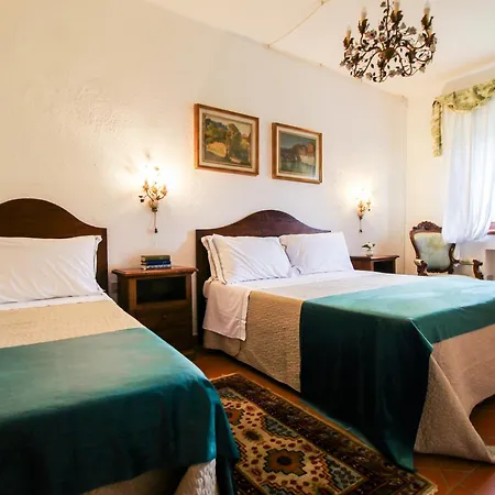 Farm stay Agriturismo Boschi Di Montecalvi