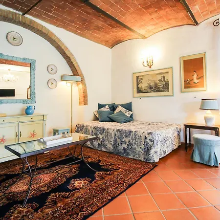 Agriturismo Boschi Di Montecalvi *