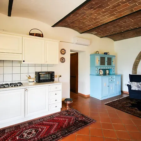 Farm stay Agriturismo Boschi Di Montecalvi *